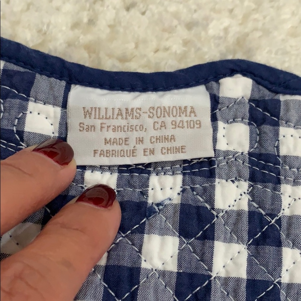 Williams Sonoma Table Runners - Picture 3 of 4